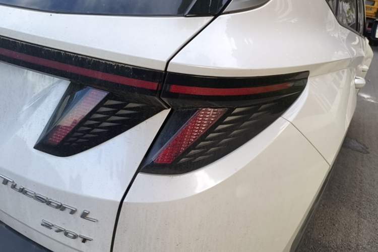 Used Hyundai Tucson 2023 Tucson L 1.5T Automatic Two-Wheel Drive GLX Elite Edition Right Rear Taillight