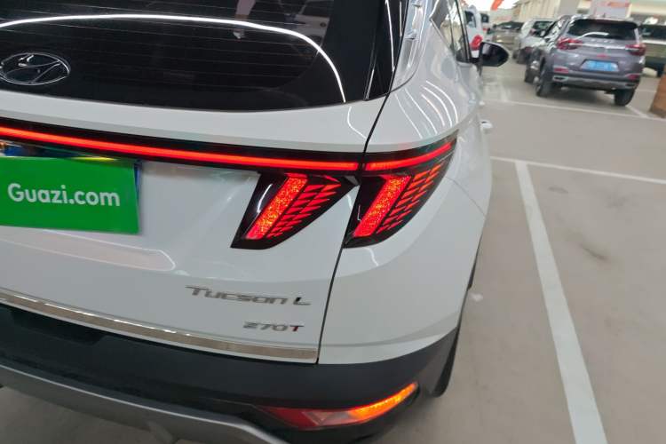Used Hyundai Tucson 2023 Tucson L 1.5T Automatic Two-Wheel Drive DLX Luxury Edition Right Rear Taillight