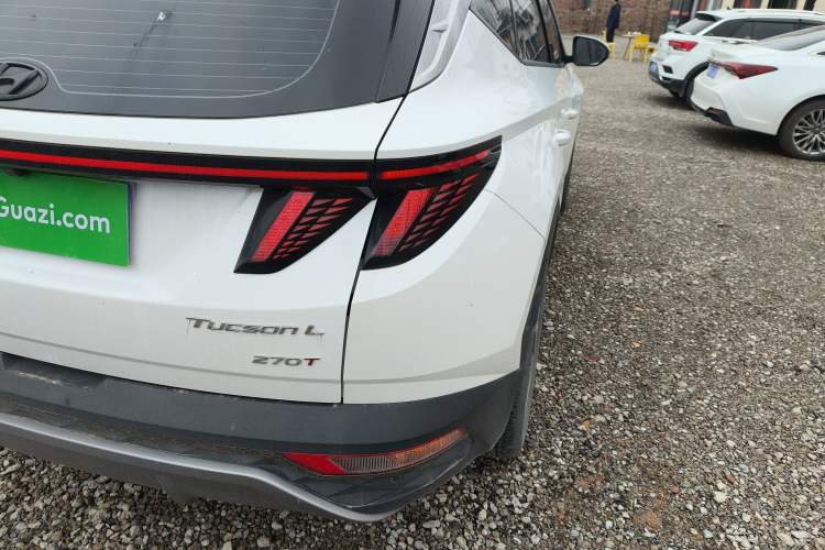 Used Hyundai Tucson 2023 Tucson L 1.5T Automatic Two-Wheel Drive DLX Luxury Edition Right Rear Taillight