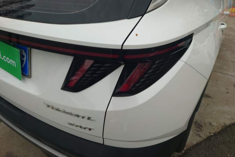 Used Hyundai Tucson 2023 Tucson L 1.5T Automatic Two-Wheel Drive DLX Luxury Edition Right Rear Taillight