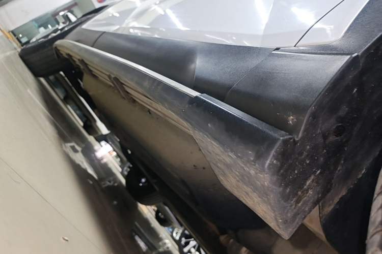 Used Hyundai Tucson 2023 Tucson L 1.5T Automatic Two-Wheel Drive GLX Elite Edition Right Side Sill