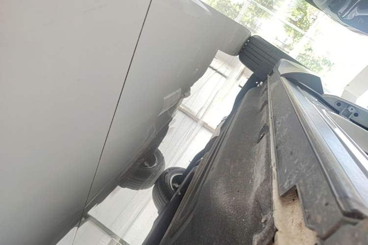 Used Hyundai Tucson 2023 Tucson L 1.5T Automatic Two-Wheel Drive GLX Elite Edition Right Side Sill