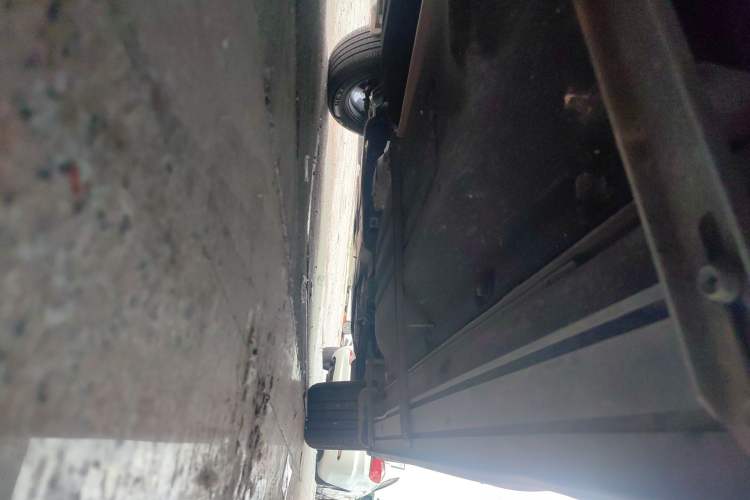 Used Hyundai Tucson 2023 Tucson L 1.5T Automatic Two-Wheel Drive DLX Luxury Edition Right Side Sill