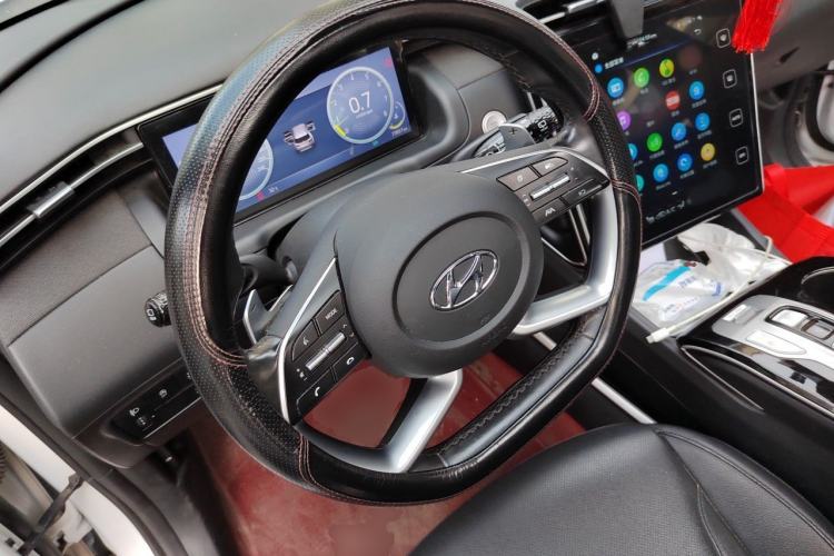 Used Hyundai Tucson 2023 Tucson L 1.5T Automatic Two-Wheel Drive LUX Prestige Edition Steering Wheel