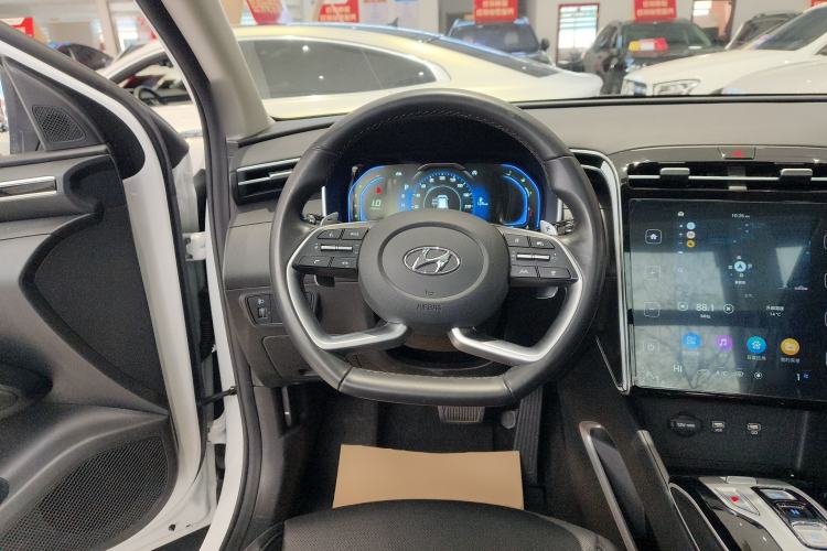 Used Hyundai Tucson 2023 Tucson L 1.5T Automatic Two-Wheel Drive DLX Luxury Edition Steering Wheel
