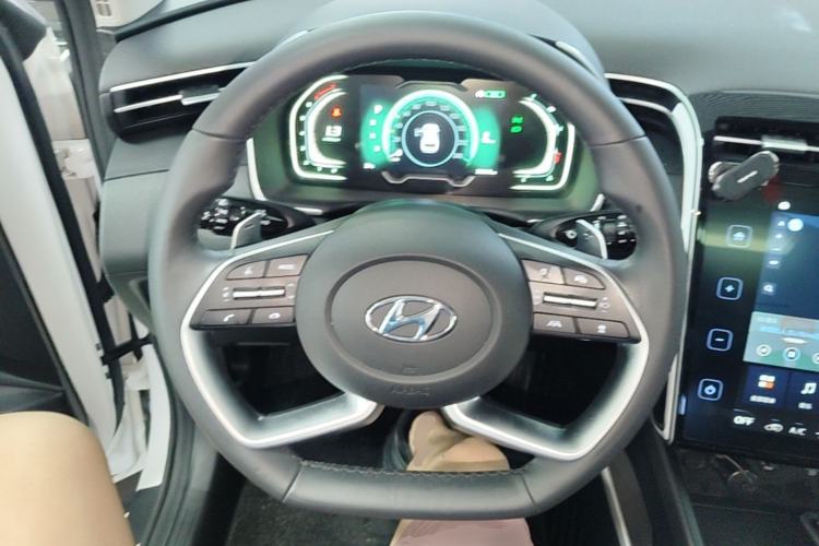 Used Hyundai Tucson 2023 Tucson L 1.5T Automatic Two-Wheel Drive DLX Luxury Edition Steering Wheel