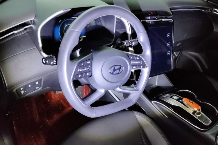 Used Hyundai Tucson 2023 Tucson L 1.5T Automatic Two-Wheel Drive DLX Luxury Edition Steering Wheel