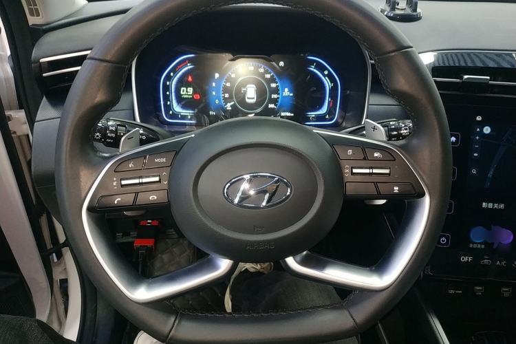 Used Hyundai Tucson 2023 Tucson L 1.5T Automatic Two-Wheel Drive DLX Luxury Edition Steering Wheel