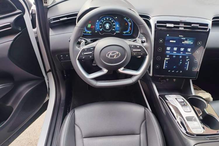 Used Hyundai Tucson 2023 Tucson L 1.5T Automatic Two-Wheel Drive GLX Elite Edition Steering Wheel