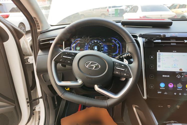 Used Hyundai Tucson 2023 Tucson L 1.5T Automatic Two-Wheel Drive DLX Luxury Edition Steering Wheel