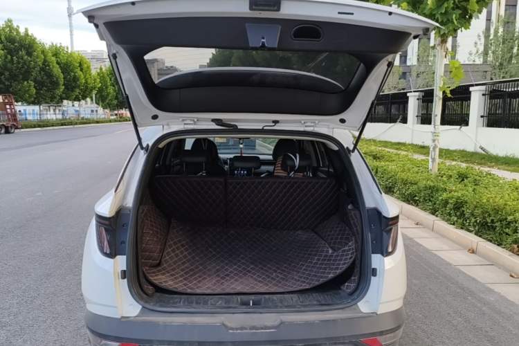 Used Hyundai Tucson 2023 Tucson L 1.5T Automatic Two-Wheel Drive GLX Elite Edition Trunk