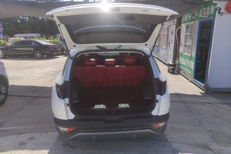 Used Hyundai Tucson 2023 Tucson L 1.5T Automatic Two-Wheel Drive GLX Elite Edition Trunk