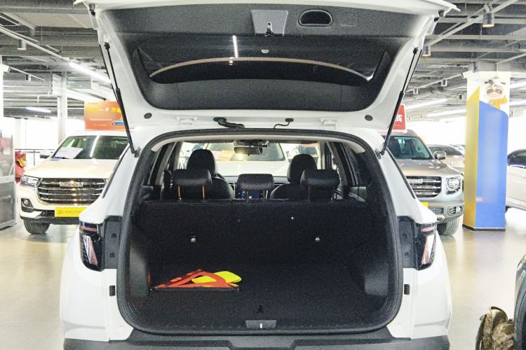 Used Hyundai Tucson 2023 Tucson L 1.5T Automatic Two-Wheel Drive LUX Prestige Edition Trunk