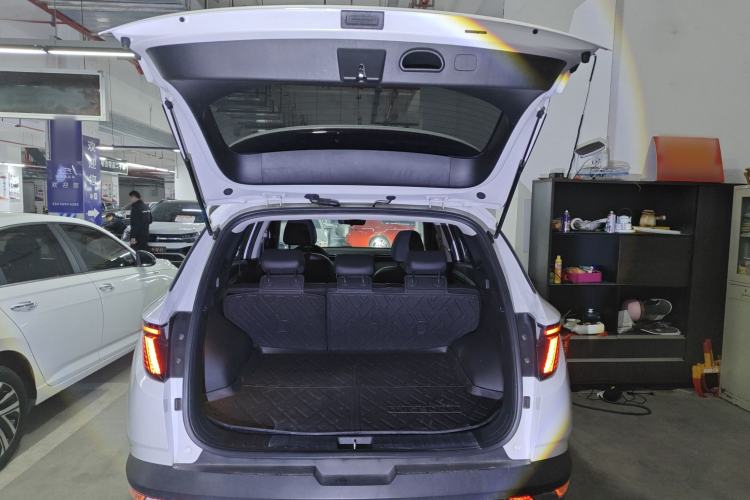 Used Hyundai Tucson 2023 Tucson L 1.5T Automatic Two-Wheel Drive GLX Elite Edition Trunk