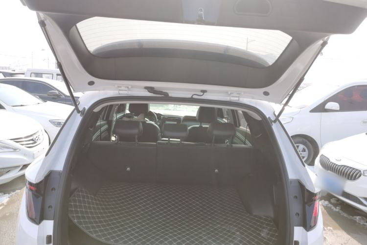 Used Hyundai Tucson 2023 Tucson L 1.5T Automatic Two-Wheel Drive DLX Luxury Edition Trunk