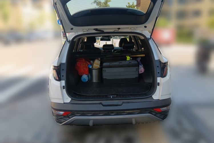 Used Hyundai Tucson 2023 Tucson L 1.5T Automatic Two-Wheel Drive DLX Luxury Edition Trunk