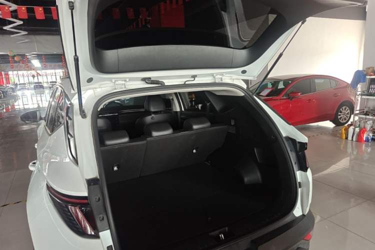 Used Hyundai Tucson 2023 Tucson L 1.5T Automatic Two-Wheel Drive LUX Prestige Edition Trunk