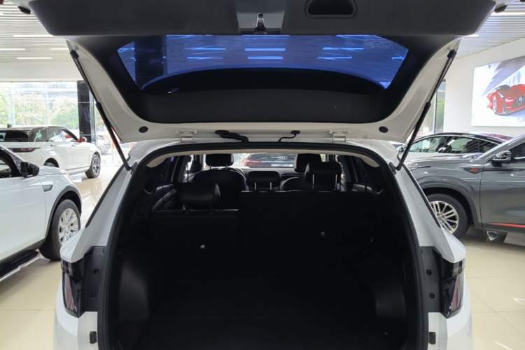Used Hyundai Tucson 2023 Tucson L 1.5T Automatic Two-Wheel Drive DLX Luxury Edition Trunk