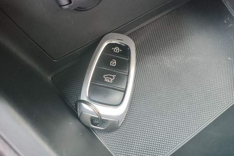 Used Hyundai Tucson 2023 Tucson L 1.5T Automatic Two-Wheel Drive GLX Elite Edition Vehicle Key