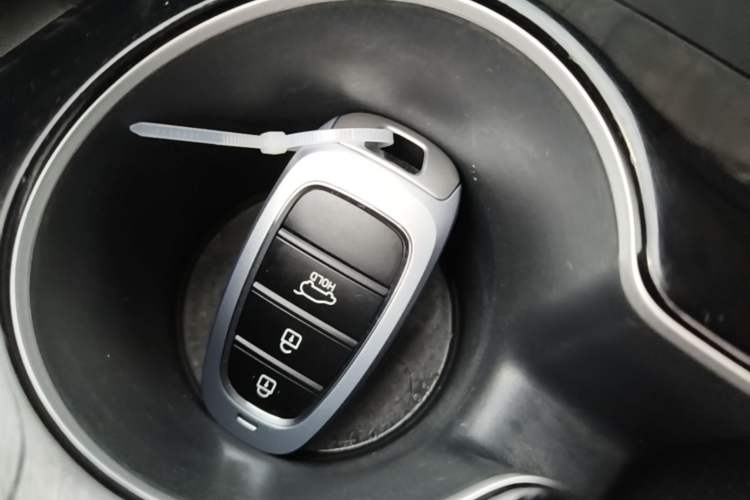 Used Hyundai Tucson 2023 Tucson L 1.5T Automatic Two-Wheel Drive GLX Elite Edition Vehicle Key