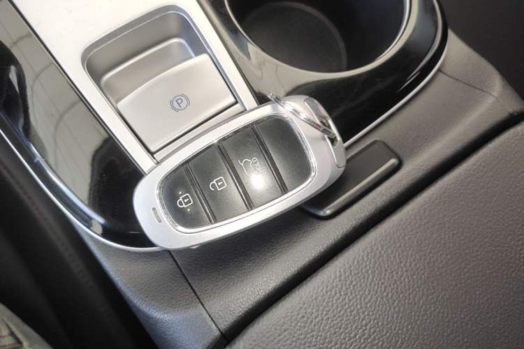 Used Hyundai Tucson 2023 Tucson L 1.5T Automatic Two-Wheel Drive DLX Luxury Edition Vehicle Key