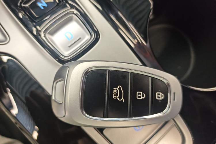 Used Hyundai Tucson 2023 Tucson L 1.5T Automatic Two-Wheel Drive DLX Luxury Edition Vehicle Key