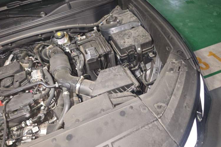 Used Hyundai Tucson 2025 Tucson L 1.5T Prestige Edition Engine Bay Left