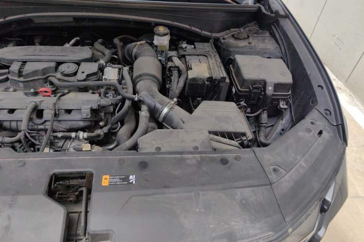 Used Hyundai Tucson 2025 Tucson L 1.5T Elite Edition Engine Bay Left