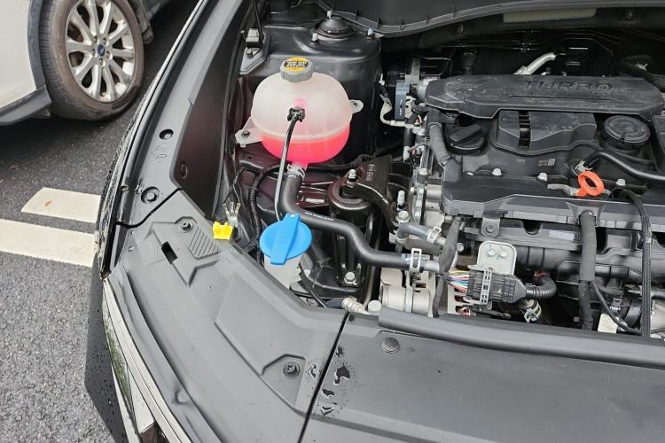 Used Hyundai Tucson 2025 Tucson L 1.5T Prestige Edition Engine Bay Right