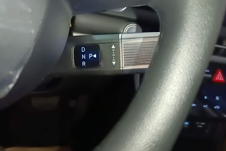 Used Hyundai Tucson 2025 Tucson L 1.5T Elite Edition Gear Lever