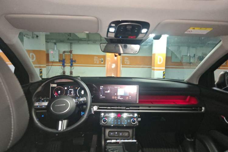 Used Hyundai Tucson 2025 Tucson L 1.5T Prestige Edition Headliner