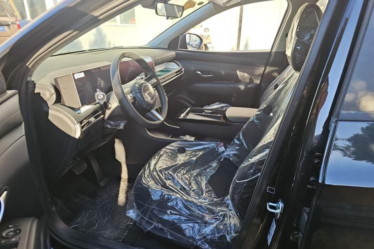 Used Hyundai Tucson 2025 Tucson L 1.5T Elite Edition Interior 1
