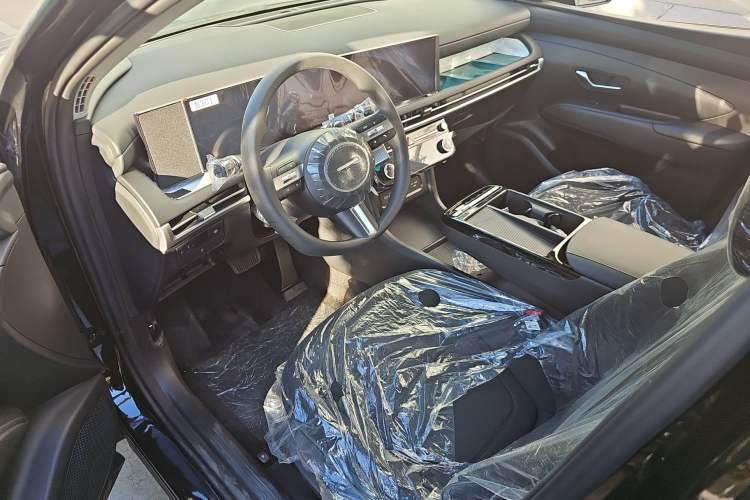 Used Hyundai Tucson 2025 Tucson L 1.5T Elite Edition Interior 2