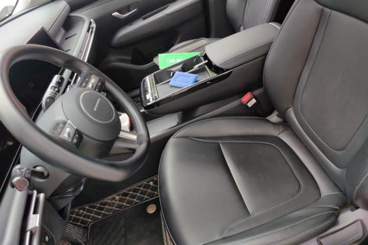 Used Hyundai Tucson 2025 Tucson L 1.5T Elite Edition Left Front Seat