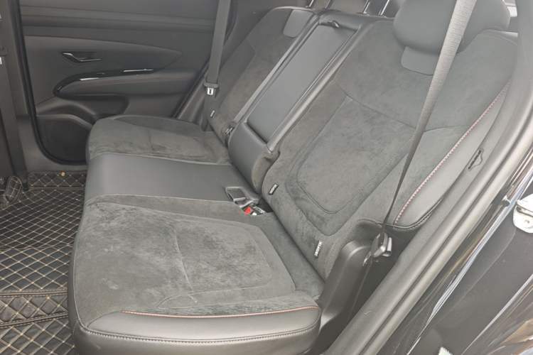 Used Hyundai Tucson 2025 Tucson L 1.5T Elite Edition N-Line Left Rear Seat
