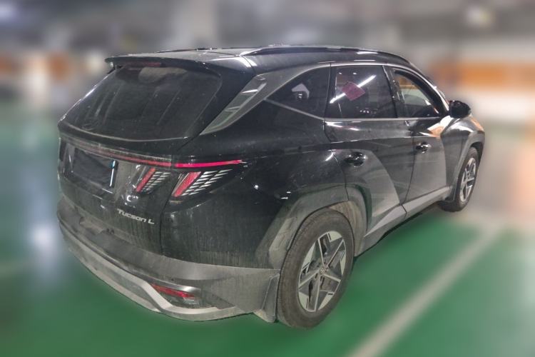 Used Hyundai Tucson 2025 Tucson L 1.5T Prestige Edition Rear Right 45 Deg