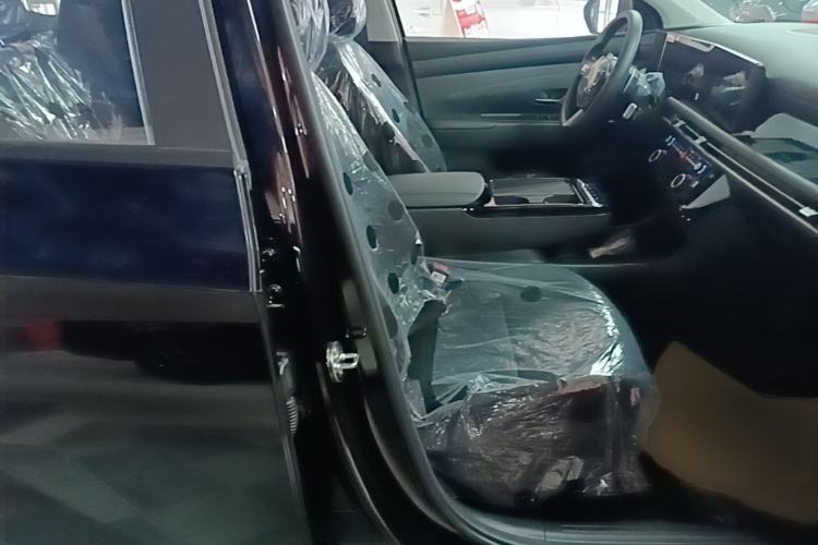 Used Hyundai Tucson 2025 Tucson L 1.5T Elite Edition Right Front Seat