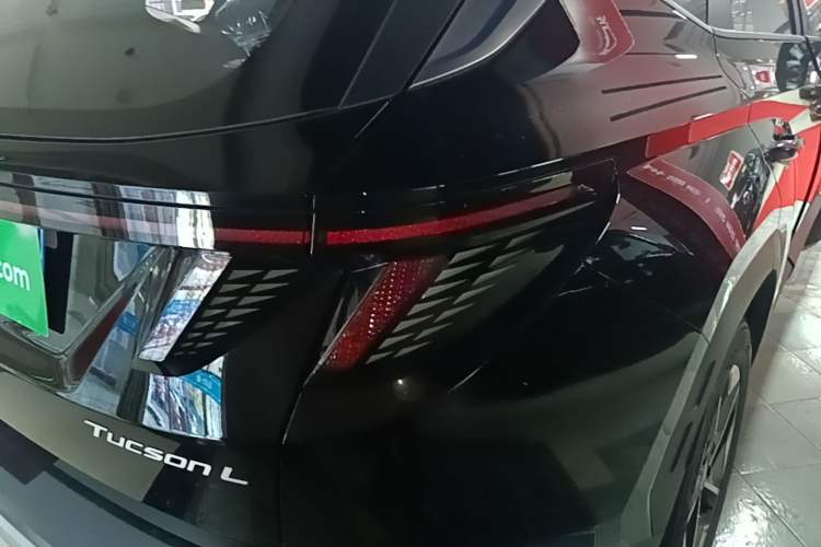 Used Hyundai Tucson 2025 Tucson L 1.5T Elite Edition Right Rear Taillight