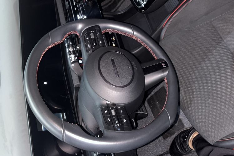 Used Hyundai Tucson 2025 Tucson L 1.5T Elite Edition N-Line Steering Wheel