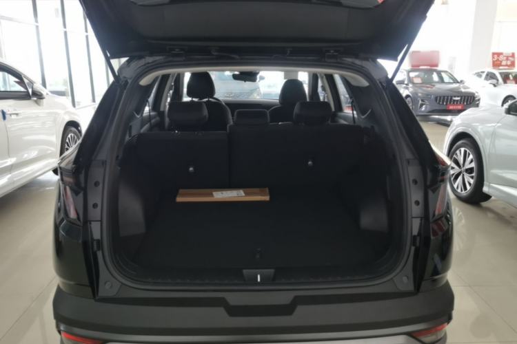 Used Hyundai Tucson 2025 Tucson L 1.5T Elite Edition Trunk