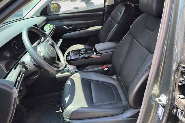 Used Hyundai Tucson 2025 Tucson L 1.5T Prestige Edition Left Front Seat