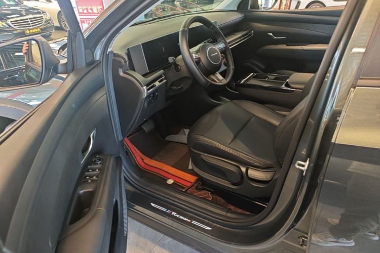 Used Hyundai Tucson 2025 Tucson L 1.5T Elite Edition Driver Seat