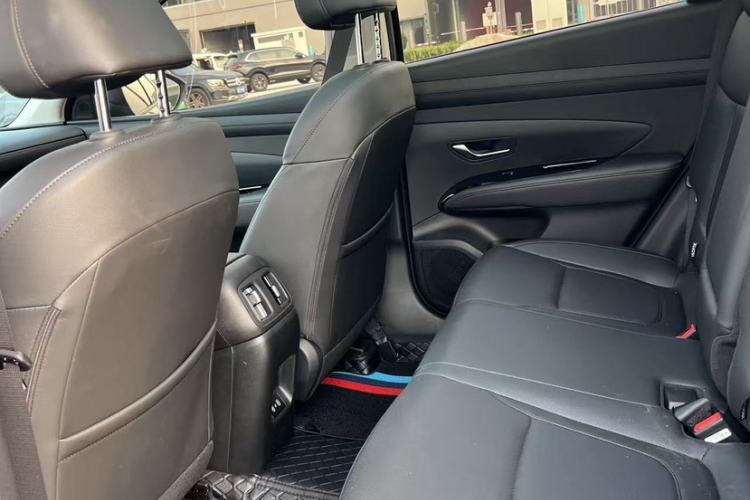 Used Hyundai Tucson 2025 Tucson L 1.5T Prestige Edition Interior 3