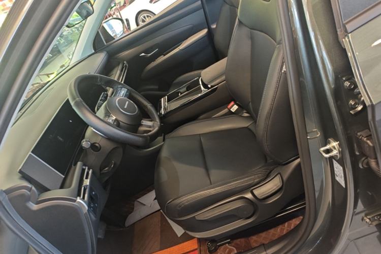 Used Hyundai Tucson 2025 Tucson L 1.5T Elite Edition Left Front Seat