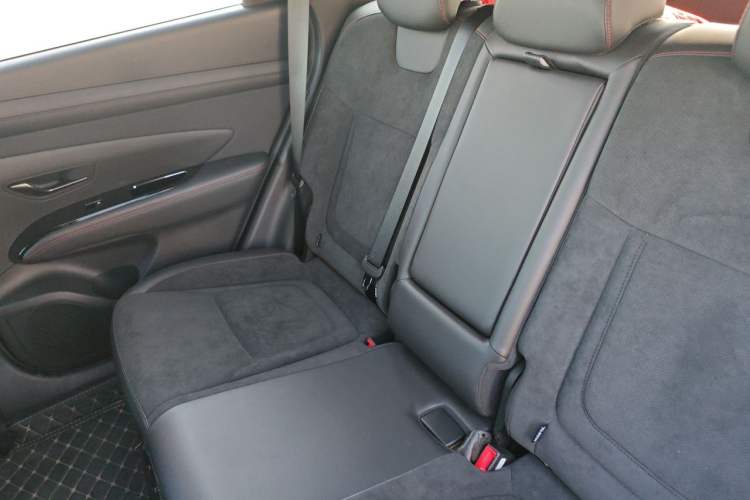 Used Hyundai Tucson 2025 Tucson L 1.5T Elite Edition N-Line Left Rear Seat