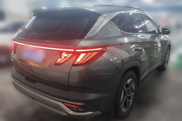 Used Hyundai Tucson 2025 Tucson L 1.5T Prestige Edition Rear Right 45 Deg