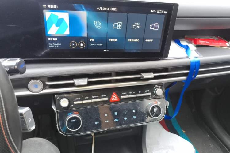 Used Hyundai Tucson 2025 Tucson L 1.5T Elite Edition Audio And AC Panel