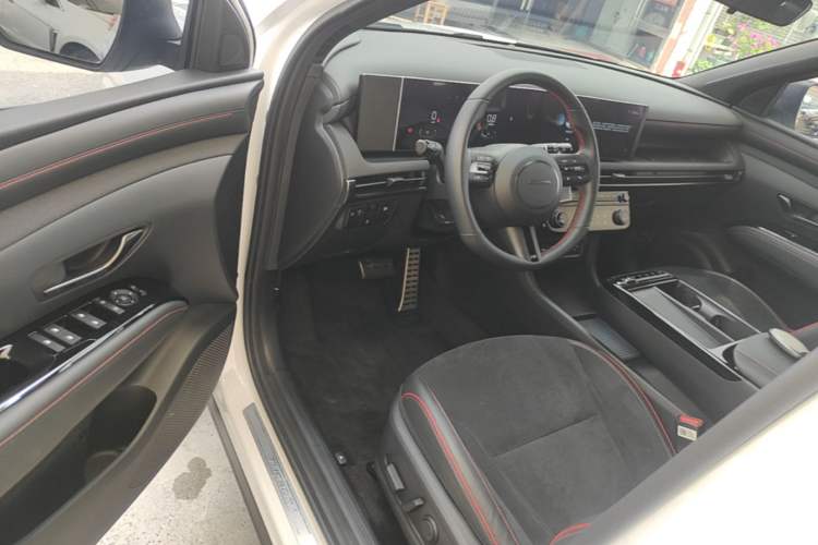 Used Hyundai Tucson 2025 Tucson L 1.5T Elite Edition N-Line Driver Seat