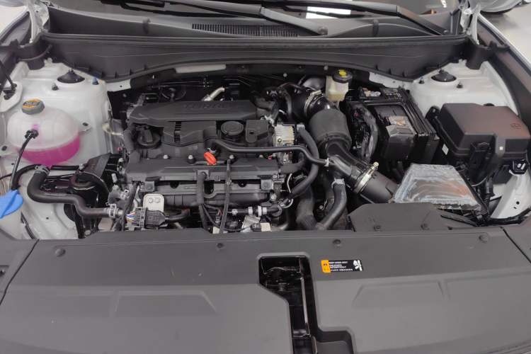 Used Hyundai Tucson 2025 Tucson L 1.5T Elite Edition N-Line Engine Bay