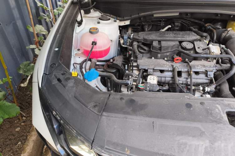 Used Hyundai Tucson 2025 Tucson L 1.5T Elite Edition Engine Bay Right